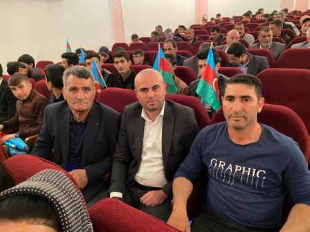 Yardımlı Mədəniyyət evində “Vətən yolu” filminin təqdimat tədbiri keçirildi. Yardımlı Mədəniyyət evində “Vətən yolu” filminin təqdimat tədbiri keçirildi.