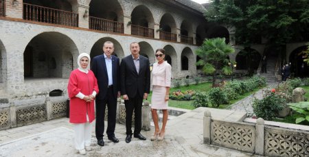 Şuşa Bəyannaməsi - regional təhlükəsizlik və dünyaya həmrəylik nümunəsi Şuşa Bəyannaməsi - regional təhlükəsizlik və dünyaya həmrəylik nümunəsi