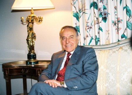 Emin Mirzəyev: 14 İYUL 1969-CU İL: Müstəqil və qüdrətli Azərbaycan dövlətinin təməlinin qoyulduğu gün ŞƏRH Emin Mirzəyev: 14 İYUL 1969-CU İL: Müstəqil və qüdrətli Azərbaycan dövlətinin təməlinin qoyulduğu gün ŞƏRH