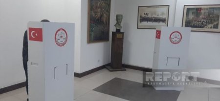 Türkiyənin Gəncədəki Baş Konsulluğunda səsvermə başlayıb - FOTO