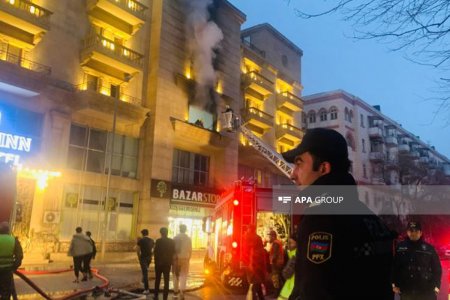 Bakıda oteldə yanğın - FOTO