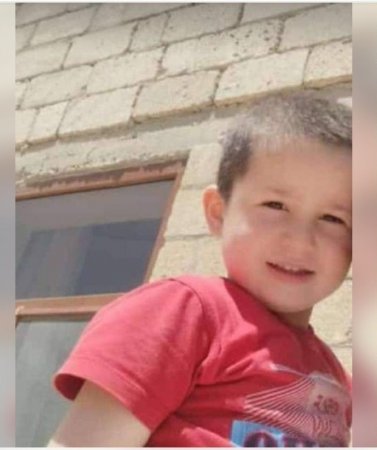 Azərbaycanda azyaşlı çipsdən zəhərlənib öldü - Foto
